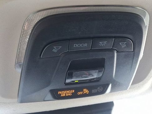 Used 2025 Toyota Corolla LE FWD image 24