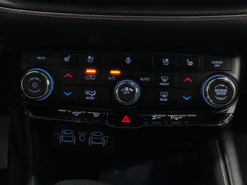 Used 2021 Dodge Durango R/T AWD/4WD image 24