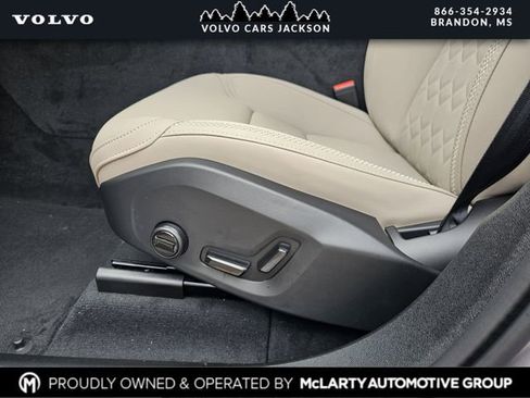 New 2026 Volvo XC60 B5 Plus w/ Protection Package Premier AWD/4WD image 11