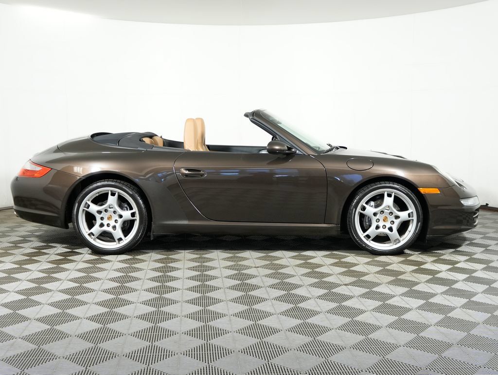 Used 2008 Porsche 911 Carrera RWD image 8