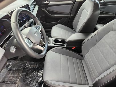 Used 2025 Volkswagen Jetta SE