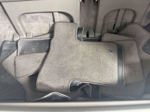 Used 2016 Kia Sedona LX w/ LX Convenience Package FWD image 33