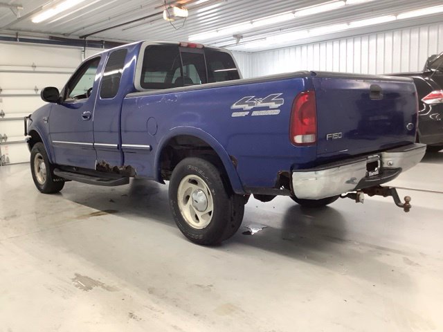 Used 1998 Ford F150 XLT AWD/4WD image 4