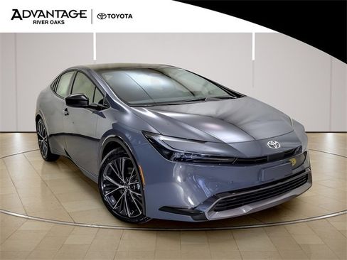 New 2026 Toyota Prius XLE image 2