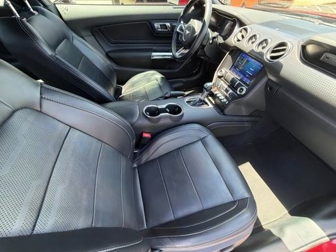 Used 2021 Ford Mustang GT Premium w/ GT Performance Package RWD image 11