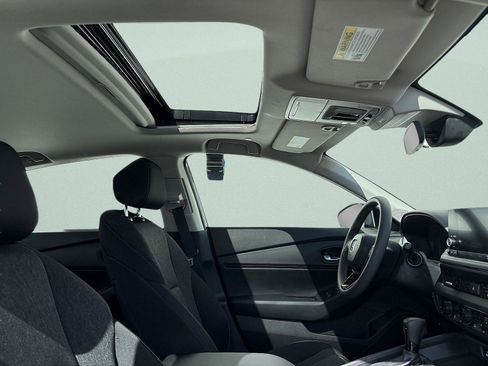 Certified 2025 Honda Accord SE image 36