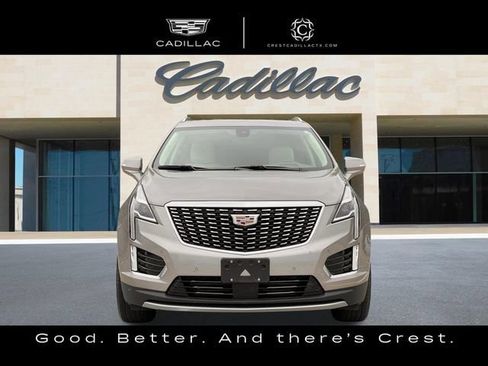 Used 2022 Cadillac XT5 Premium Luxury w/ Technology Package FWD image 10
