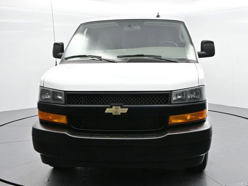 Used 2023 Chevrolet Express 2500 w/ Driver Convenience Package RWD image 3