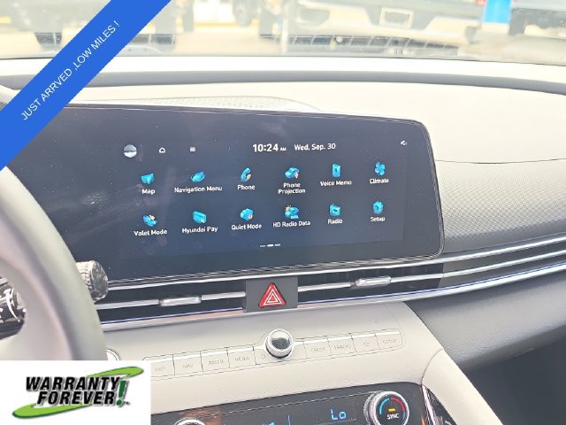 Used 2024 Hyundai Elantra Limited FWD image 24
