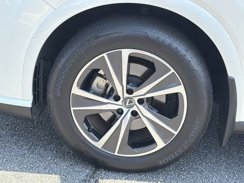 Used 2024 Lexus RX 350 Premium w/ Cold Area Package FWD image 31