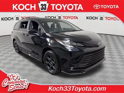 New 2026 Toyota Sienna XLE Woodland Edition