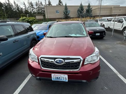 Used 2016 Subaru Forester 2.5i Premium w/ All-Weather Package AWD/4WD image 5
