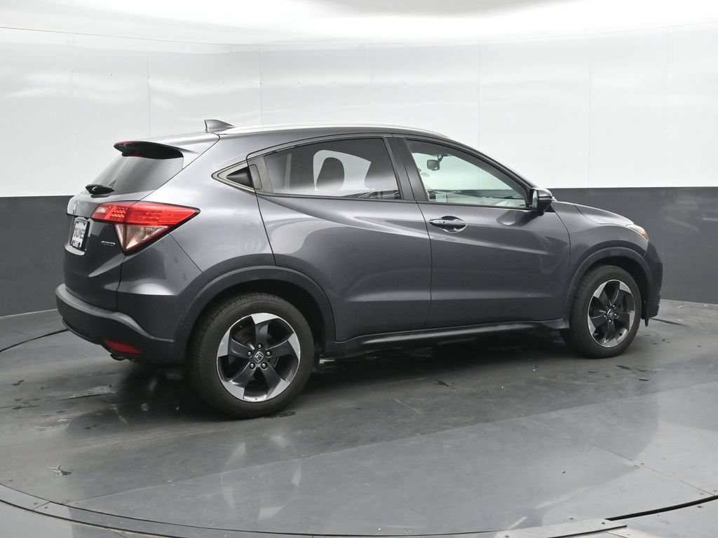 Used 2018 Honda HR-V EX-L image 2