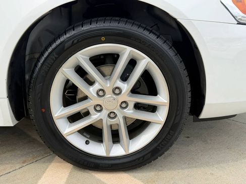 Used 2012 Chevrolet Impala LTZ FWD image 29