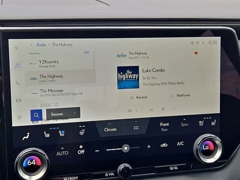 Used 2025 Lexus RX 350h w/ Convenience Package image 17