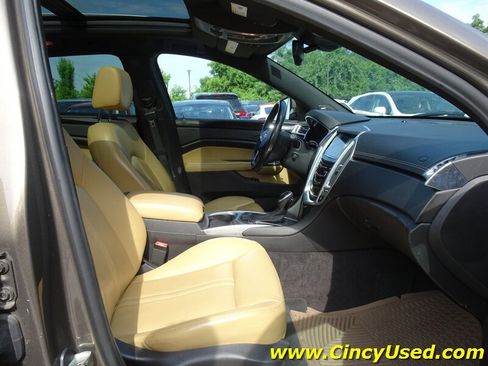 Used 2015 Cadillac SRX Luxury w/ Driver Awareness Package AWD/4WD image 16