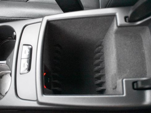 Used 2014 Audi Q5 3.0T Prestige w/ Prestige Package image 28