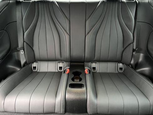 Used 2024 Mercedes-Benz CLE 300 4MATIC Coupe image 16