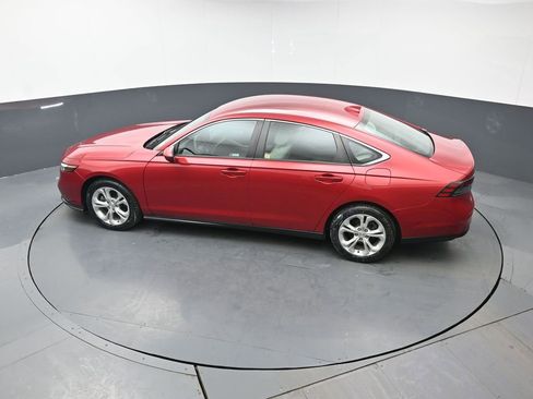 Certified 2023 Honda Accord LX image 35