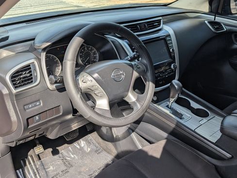 Used 2015 Nissan Murano SV AWD/4WD image 17