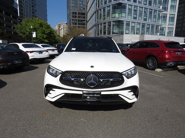 Used 2025 Mercedes-Benz GLC 350e 4MATIC w/ AMG Line image 6