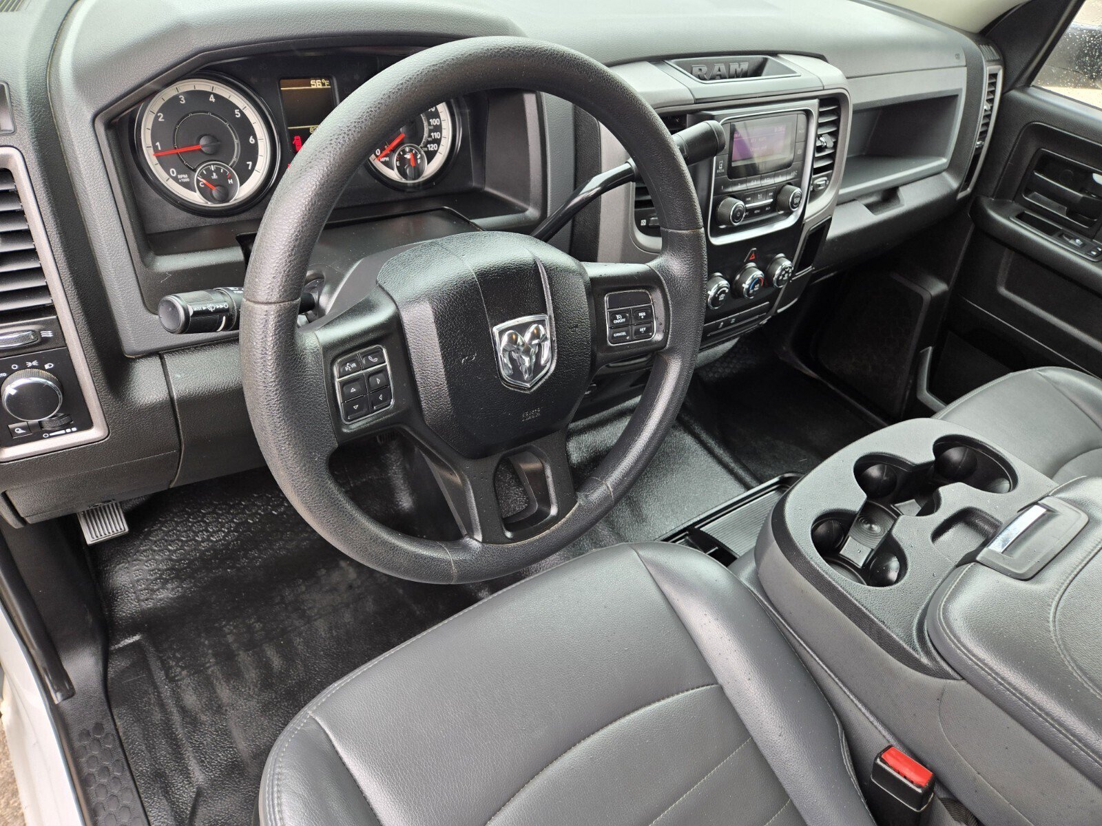 Used 2018 RAM 3500 Tradesman RWD image 8