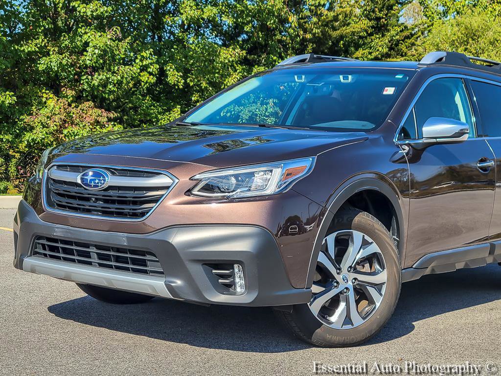 Used 2022 Subaru Outback Touring AWD/4WD image 2