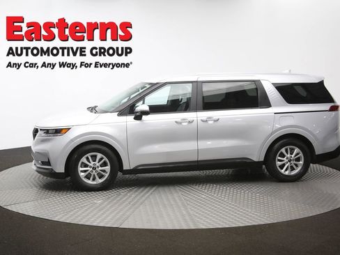 Used 2022 Kia Carnival LX image 58