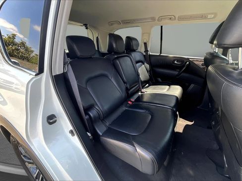 Used 2017 Nissan Armada SL image 27