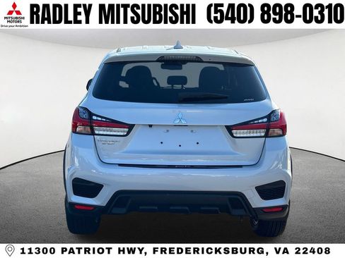 Used 2025 Mitsubishi Outlander Sport ES AWD/4WD image 18