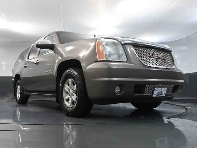 Used 2012 GMC Yukon XL SLT w/ SLT-2 Equipment Package AWD/4WD image 51