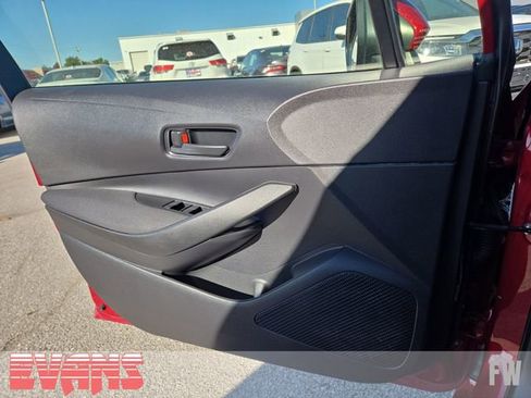 Certified 2022 Toyota Corolla LE image 18