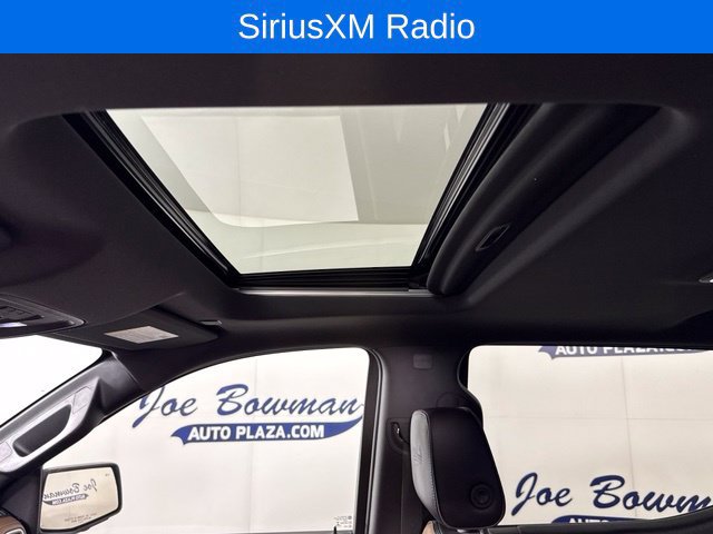 Used 2019 Chevrolet Silverado 1500 High Country w/ Technology Package AWD/4WD image 21