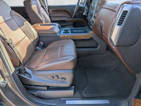 Used 2015 Chevrolet Silverado 1500 High Country w/ High Country Premium Package image 21