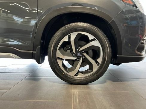 Used 2024 Subaru Forester Touring AWD/4WD image 49