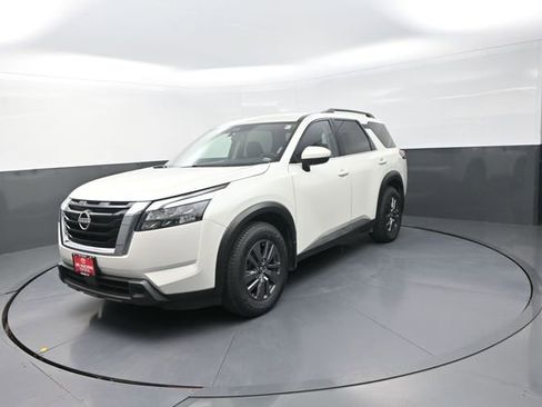 Used 2023 Nissan Pathfinder SV AWD/4WD image 53