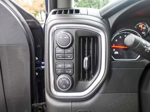 Used 2021 Chevrolet Silverado 1500 LT Trail Boss image 24