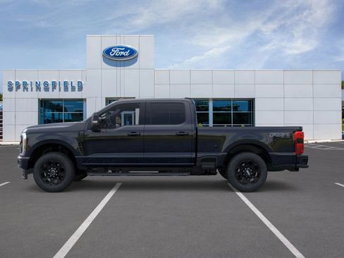 New 2026 Ford F250 Lariat w/ Black Appearance Package image 3