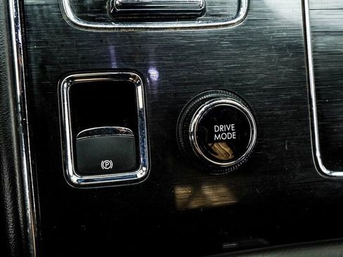 Used 2023 Lincoln Aviator Reserve w/ Equipment Group 201A image 20