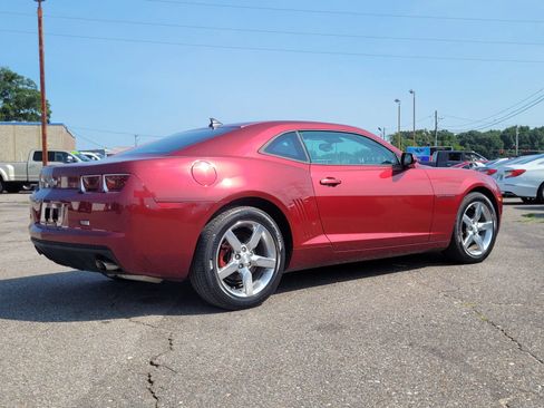 Used 2010 Chevrolet Camaro LT RWD image 6