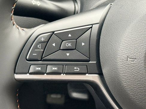 New 2025 Nissan Sentra SR image 15