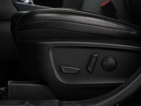 Used 2023 Ford Escape Platinum image 24