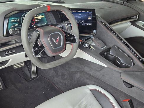 Used 2023 Chevrolet Corvette Stingray image 14