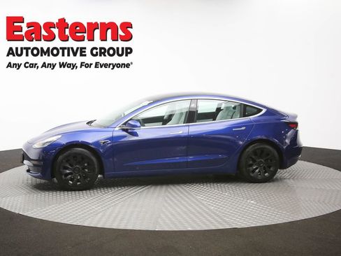 Used 2020 Tesla Model 3 Standard Range Plus image 57