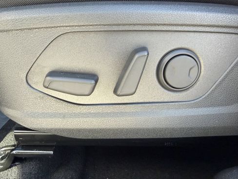 New 2026 Kia Sportage EX w/ EX Panorama Roof Package FWD image 16