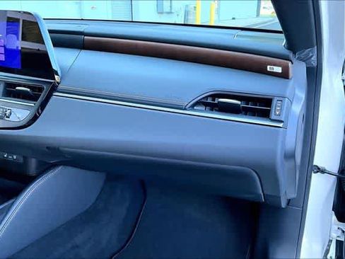 Used 2025 Lexus ES 350 w/ Premium Package FWD image 26