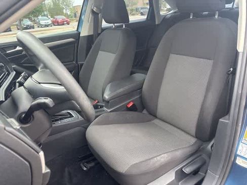 Used 2021 Volkswagen Jetta S image 23