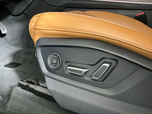 Used 2024 Audi RS Q8 AWD/4WD image 19