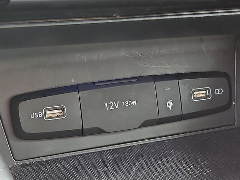 Used 2022 Hyundai Tucson Limited image 25