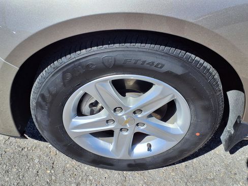 Used 2025 Chevrolet Malibu LS image 18